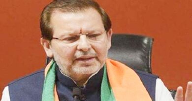 *पर्यटन मंत्री डॉ. अरविंद शर्मा ने पीएम मोदी के मार्गदर्शन व सीएम सैनी के नेतृत्व में हरियाणा को सांस्कृतिक केंद्र बनाने की कवायद की तेज / दुनिया के पर्यटन मानचित्र पर ढोसी की पहाड़ी और नारनौल को लाने का रखा प्रस्ताव*