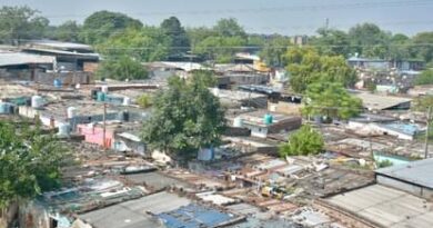 चंडीगढ़ प्रशासन का सिटी ब्यूटीफुल को पूरी तरह स्लम फ्री बनाने का प्रयास / एक और कॉलोनी पर चल सकता है बुलडोजर / 12 एकड़ जमीन पर बने अवैध 800 मकान होंगे ध्वस्त!*