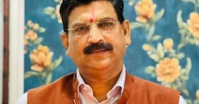 *सीएम नायब सैनी के भरोसेमंद साथी एवं हरियाणा सरकार के कैबिनेट मंत्री कृष्ण बेदी* *क्रिकेट खिलाड़ी शेफाली वर्मा का रोहतक सर्किट हाउस पहुंचने पर सरकार की तरफ से करेंगे अभिनंदन*/ *स्वागत समारोह में मंत्री कृष्ण बेदी के साथ तमाम अधिकारी भी रहेंगे मौजूद*