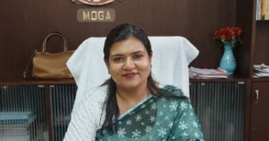 मोगा की एडीसी चारूमिता निलंबित: 3.7 करोड़ रुपये के भूमि अधिग्रहण घोटाले में गवर्नर के आदेश पर कार्रवाई*