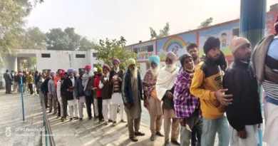 जिला परिषद और ब्लॉक समिति चुनाव के लिए वोटिंग जारी /जगराओं में वोट कटने पर हुआ विवाद!/ अकाली दल- बीजेपी ने खड़े किए सवाल/ अमृतसर में दो जगह चुनाव रद्द*