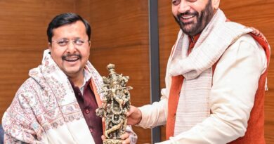 सीएम नायब सैनी ने आज दिल्ली में BJP के राष्ट्रीय कार्यकारी अध्यक्ष श्री Nitin Nabin से शिष्टाचार भेंट कर उन्हें नव दायित्व हेतु शुभकामनाएं प्रेषित करते हुए कहा आपका सांगठनिक अनुभव और कुशल मार्गदर्शन भाजपा की वैचारिक यात्रा को नई ऊँचाइयों तक ले जाएगा।