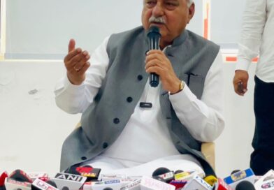 पुर्व सीएम हुड्डा ने पत्रकारों से बात करते हुए कहा राज्यसभा चुनाव में धांधली करने वाले निर्वाचन अधिकारी के खिलाफ चुनाव आयोग में शिकायत करेगी कांग्रेस*