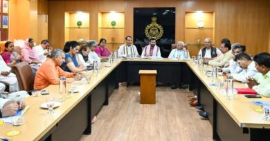 *हरियाणा भवन दिल्ली में आज हुई भाजपा प्रदेश चुनाव समिति की अहम बैठक / केंद्रीय मंत्री मनोहरलाल, सीएम नायब सैनी तथा प्रदेशाध्यक्ष बडौली भी बैठक में पहुंचे / चुनावी रणनीति तथा उम्मीदवार चयन प्रक्रिया जैसे महत्वपूर्ण विषयों पर हुई विस्तृत चर्चा*