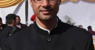 *हरियाणा सरकार ने फिर किये IAS तथा HCS अधिकारियों के नियुक्ति एव तबादले / वर्तमान कार्यभार के साथ मनीष लोहान माइंस जियोलॉजी तथा सूचना एवं जनसंपर्क विभाग के अतिरिक्त निदेशक नियुक्त*