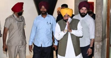 *बेअदबी संशोधन बिल: आप ने साधा पंथक समीकरण, नए बिल की पेचिदगियों से बाहर आकर 2027 पर टिकाई नजर*