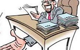 *हरियाणा के कुछ कैबिनेट मंत्रियों के कार्यालय में सर्वासर्वे सेक्रेटरी बनकर जमे हुए रिटायर्ड लोगो पर मिलाई खाने के साथ उत्पीड़न करने के चर्चे?*