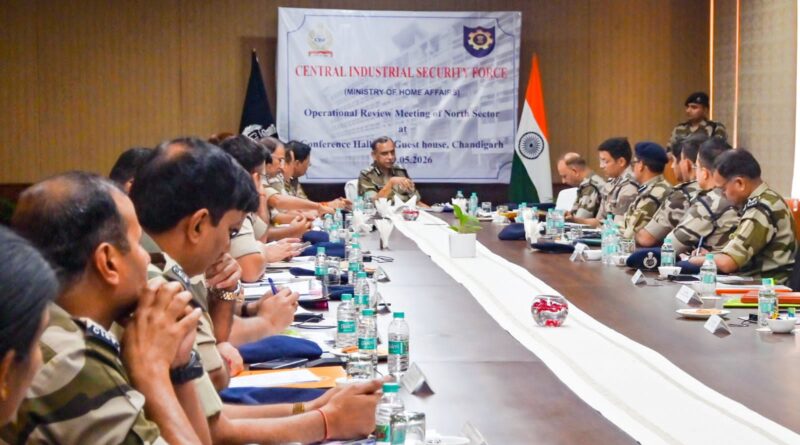 सीआईएसएफ DG ने चंडीगढ़ में उच्च स्तरीय परिचालन समीक्षा बैठ में ड्रोन विरोधी प्रशिक्षण और हवाई अड्डों की सुरक्षा पुख्ता करने पर दिया जोर*