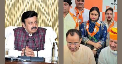 *हरियाणा के मंत्री नरबीर सिंह को लगा झटका / केंद्रीय मंत्री राव इंद्रजीत ने अपना दबदबा दिखाते हुए मानेसर की मेयर डॉ इंद्रजीत यादव को भाजपा में करवाया शामिल / मेयर डॉ इंद्रजीत ने भाजपा में शामिल होने के बाद अप्रत्यक्ष रूप से मंत्री नरबीर को घेरते हुए कहा कुछ नेता मेरे भाजपा में शमिल होने से नाखुश!*