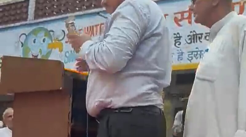 मिर्चपुर गांव में हुआ पूर्व वरिष्ठ IAS जयवीर सिंह आर्य का जबरदस्त स्वागत / आर्य ने गौशाला को दी 51 हजार की राशि*