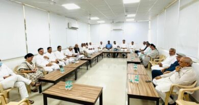 भूपेंद्र सिंह हुड्डा ने कांग्रेस विधायक दल की बैठक में कहा महंगाई, पेपर लीक, बिजली-पानी, कानून व्यवस्था के मुद्दों को पुरजोर तरीके से उठाएगी कांग्रेस*