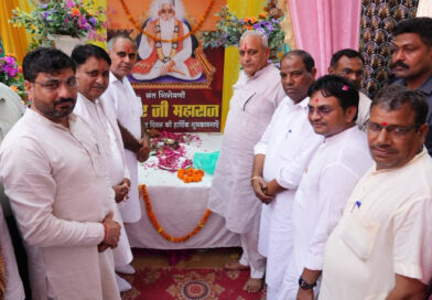 हरियाणा के पीब्ब्ल्यूडी मंत्री रणबीर गंगवा ने बरवाला में संत शिरोमणि कबीर दास महाराज जी की जयंती के अवसर पर आयोजित कार्यक्रम में बतौर मुख्य अतिथि के रूप में हुए उपस्थित*