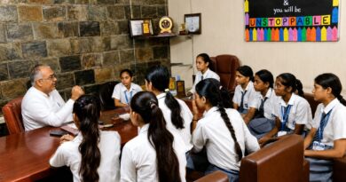 सांसद भाटिया ने कहा बेटियों को आत्मनिर्भर बनने का संकल्प लेकर आगे बढ़ना चाहिए/ ‘समय बर्बाद न करें, शिक्षा और स्वास्थ्य को दें प्राथमिकता’*
