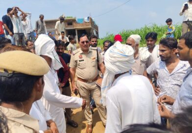 *ममेरी बहन से शादी की जिद पर / नूंह के तिगरा में 90 फुट ऊंचे मोबाइल टावर पर चढ़ा युवक / 5 घंटे बाद उतारा*