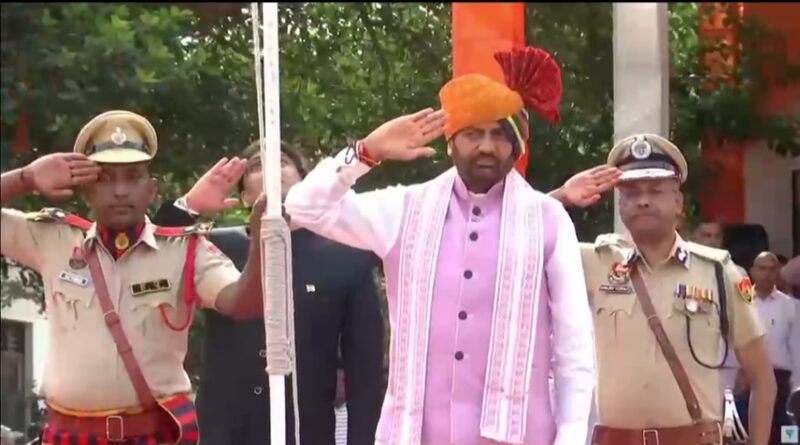 मुख्यमंत्री नायब सिंह सैनी ने स्वतंत्रता दिवस पर हांसी में किया ध्वजारोहण/ सभी प्रदेशवासियों को 80 वें स्वतंत्रता दिवस की दी हार्दिक बधाई एवं शुभकामनाएं*