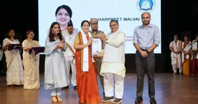 *चंडीगढ़ में शिक्षक दिवस पर राज्यपाल कटारिया ने 16 शिक्षकों को राज्य पुरस्कार से किया सम्मानित*